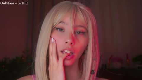 Kaori online show from April 2026 08:13:02 PM