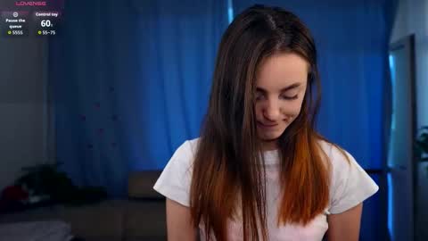 Erika online show from September 2025 07:19:01 AM