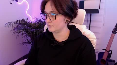 Snapshot of fallenag__ chatting on May 2026 05:02:02 AM OF fallenag 1 online show from May 2026 05:02:02 AM