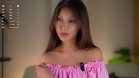 Kim online show from November 2025 02:06:02 PM