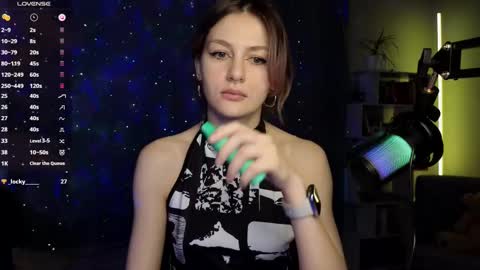 Snapshot of fancymeee chatting on February 2025 01:06:01 PM fancymeee online show from February 2025 01:06:01 PM