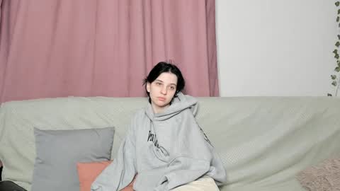Snapshot of fannyharber chatting on December 2024 07:32:01 AM Mia online show from December 2024 07:32:01 AM