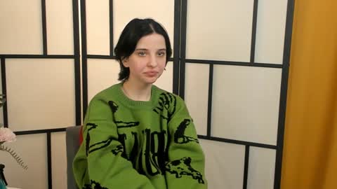 Snapshot of fannyharber chatting on December 2024 12:19:02 PM Mia online show from December 2024 12:19:02 PM
