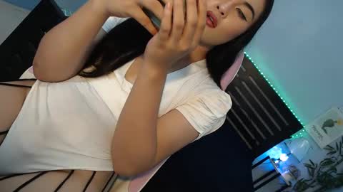 Snapshot of fantasticcock69_daniella chatting on February 2025 02:22:02 PM DANIELLA - DONT FORGET TO GIVE ME A THUMBSU UP online show from February 2025 02:22:02 PM