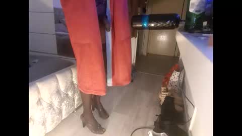 Snapshot of fantasticdeee chatting on January 2025 06:35:01 AM fantasticdeee online show from January 2025 06:35:01 AM