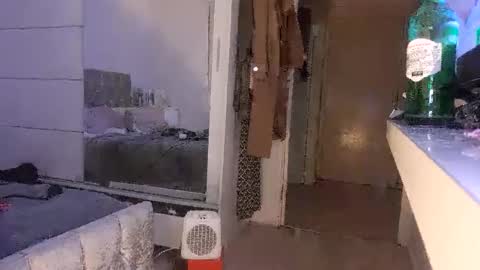 Snapshot of fantasticdeee chatting on January 2025 04:42:01 AM fantasticdeee online show from January 2025 04:42:01 AM