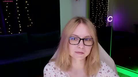 Snapshot of fantasymaria chatting on May 2026 03:18:01 PM my name is Masha online show from May 2026 03:18:01 PM