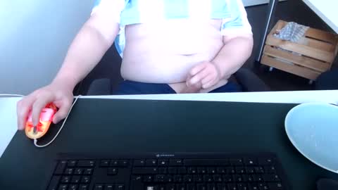 Cardi online show from November 2025 11:21:02 AM