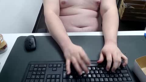 Cardi online show from December 2025 06:57:02 PM