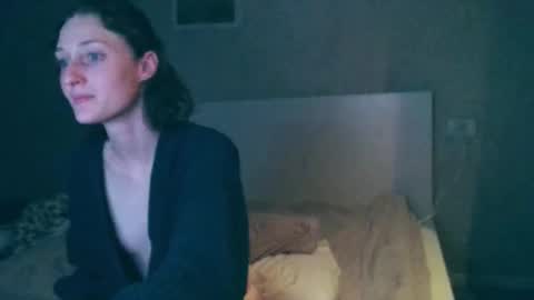 Kira online show from October 2025 11:54:02 PM