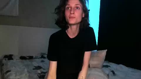 Kira online show from June 2026 01:49:01 AM