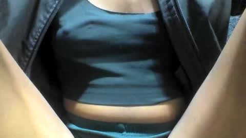 farantsaaly1 online show from September 2025 06:18:01 PM