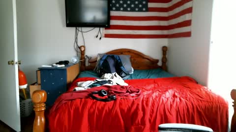 farmboy2398 online show from April 2026 07:55:02 PM