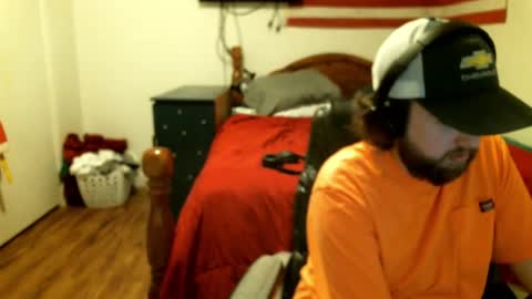 farmboy2398 online show from April 2026 12:42:02 AM