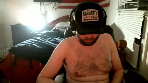 Snapshot of farmboy2398 chatting on May 2026 03:01:02 AM farmboy2398 online show from May 2026 03:01:02 AM