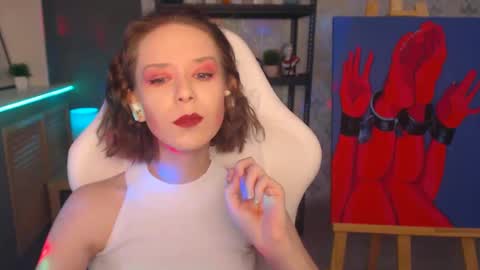 Fascinating   Eyes online show from December 2024 07:36:01 PM