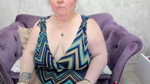 fashiona online show from January 2025 06:46:01 AM