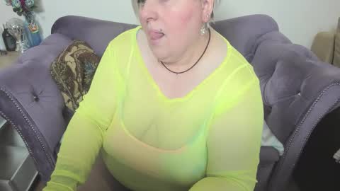 fashiona online show from February 2026 01:24:01 AM