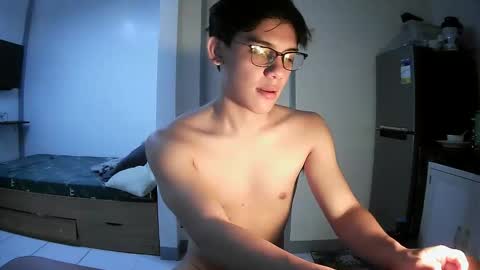 fastfucker_22 online show from May 2026 07:39:01 AM