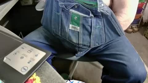 Fred. online show from February 2025 06:53:01 PM