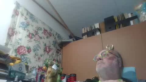 Fred. online show from May 2026 12:40:02 AM