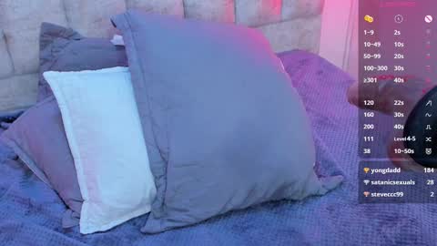     online show from October 2025 07:38:01 AM