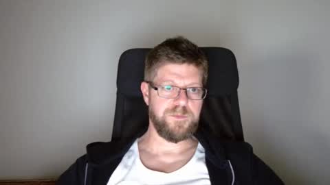 Snapshot of fattenmenow chatting on May 2026 09:01:02 PM fattenmenow online show from May 2026 09:01:02 PM