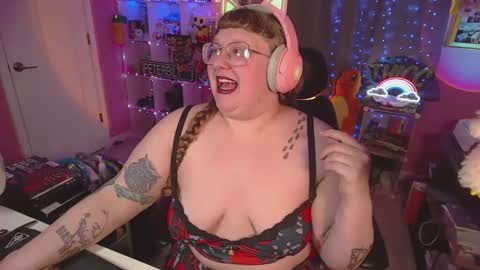 FatVeronica online show from February 2026 04:00:02 PM