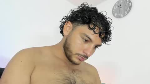 Snapshot of favid95 chatting on December 2024 04:52:01 AM favid95 online show from December 2024 04:52:01 AM