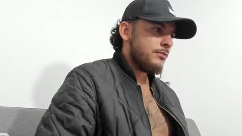 Snapshot of favid95 chatting on February 2025 03:10:02 AM favid95 online show from February 2025 03:10:02 AM