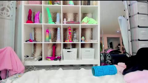 fawnmoonx online show from March 2025 05:23:02 AM