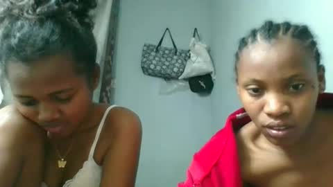 Snapshot of fayence09 chatting on September 2025 05:46:01 PM fayence09 online show from September 2025 05:46:01 PM