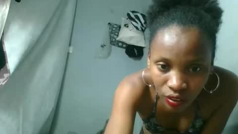 Snapshot of fayence09 chatting on September 2025 07:26:02 PM fayence09 online show from September 2025 07:26:02 PM