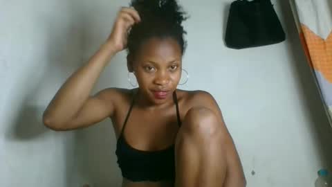 Snapshot of fayence09 chatting on October 2025 09:04:02 PM fayence09 online show from October 2025 09:04:02 PM