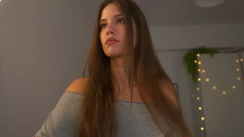 FazeyJ online show from October 2025 06:14:01 AM