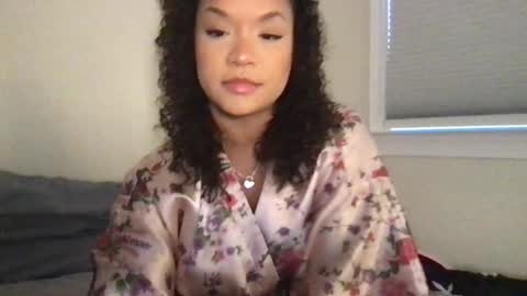 Nina online show from March 2026 10:04:02 PM