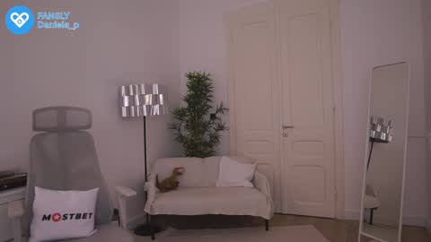 Daniela online show from December 2024 05:43:01 PM