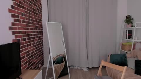 Daniela online show from January 2025 04:27:01 PM