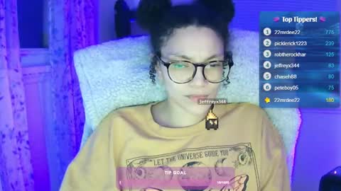 Soley online show from January 2025 03:20:01 AM