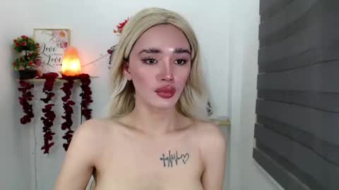 Snapshot of feisty_woman chatting on March 2025 06:38:02 AM Prianka online show from March 2025 06:38:02 AM