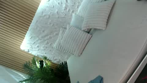 Snapshot of feisty_woman chatting on June 2026 04:53:02 AM Prianka online show from June 2026 04:53:02 AM
