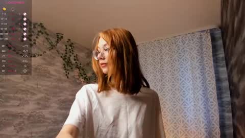 Snapshot of feliceallston chatting on March 2025 11:18:02 AM Doris online show from March 2025 11:18:02 AM