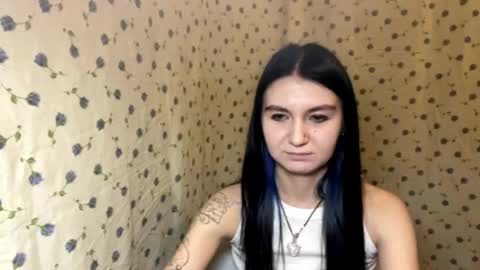 Lola online show from March 2026 07:53:01 PM