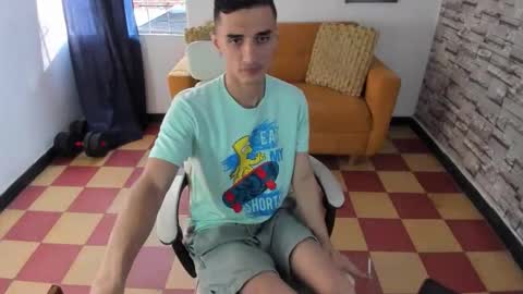 felipe colinss online show from April 2026 12:10:01 PM