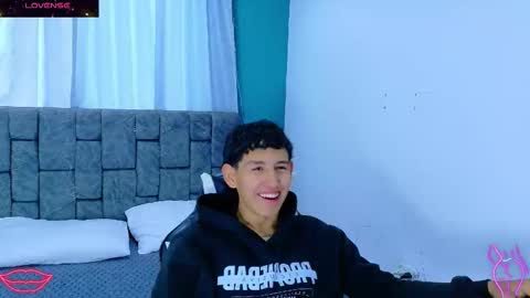 felipehotgonzalez online show from January 2026 12:32:02 PM