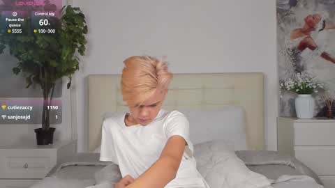 Felix online show from February 2025 07:51:01 PM