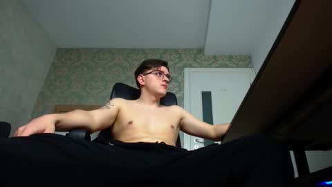 FelixStark online show from October 2025 05:26:02 AM