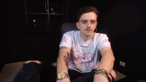 Snapshot of felixstark chatting on July 2026 10:21:02 AM FelixStark online show from July 2026 10:21:02 AM