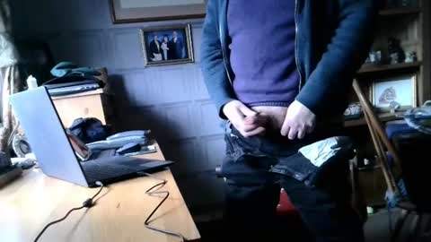 Adam online show from January 2025 02:02:02 PM