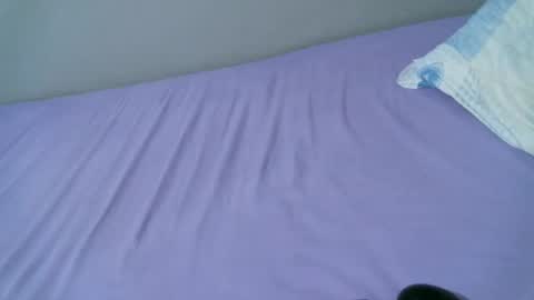 Snapshot of femaqueen chatting on February 2026 10:11:02 PM Navil online show from February 2026 10:11:02 PM